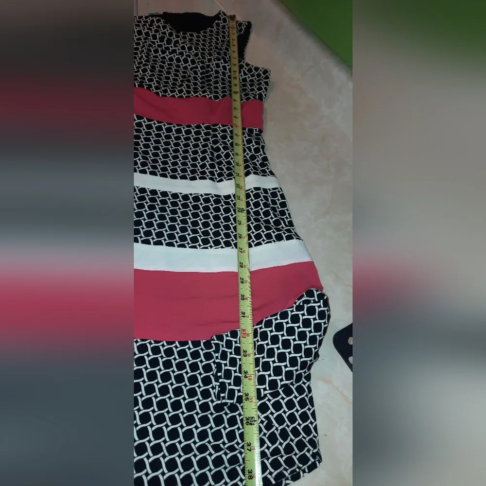 Anne Klein Black and Red Patterned Midi Dress - Picture 8 of 10